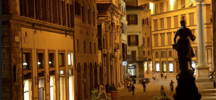 Marginalia: Per chi vuol vivere Firenze anche di notte.