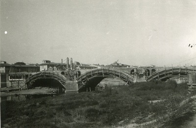 Nascita del ponte alla Vittoria.