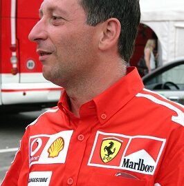 Metti una sera a cena, Fiorentino a Maranello